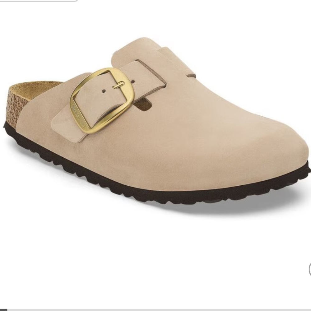 Birkenstock Big Buckle Boston Size 40 EUC only worn twice! Sandcastle color